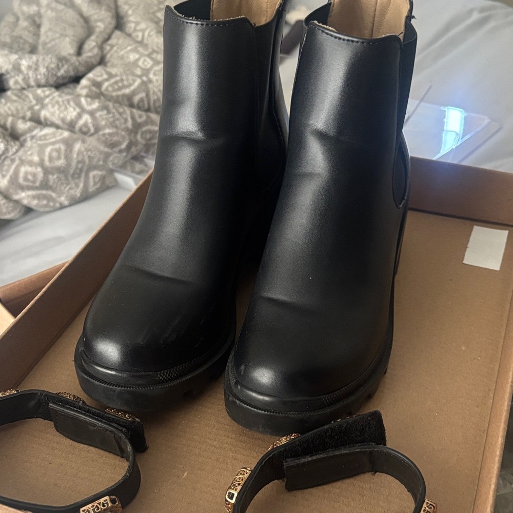 Steve Madden Black Ankle Booties